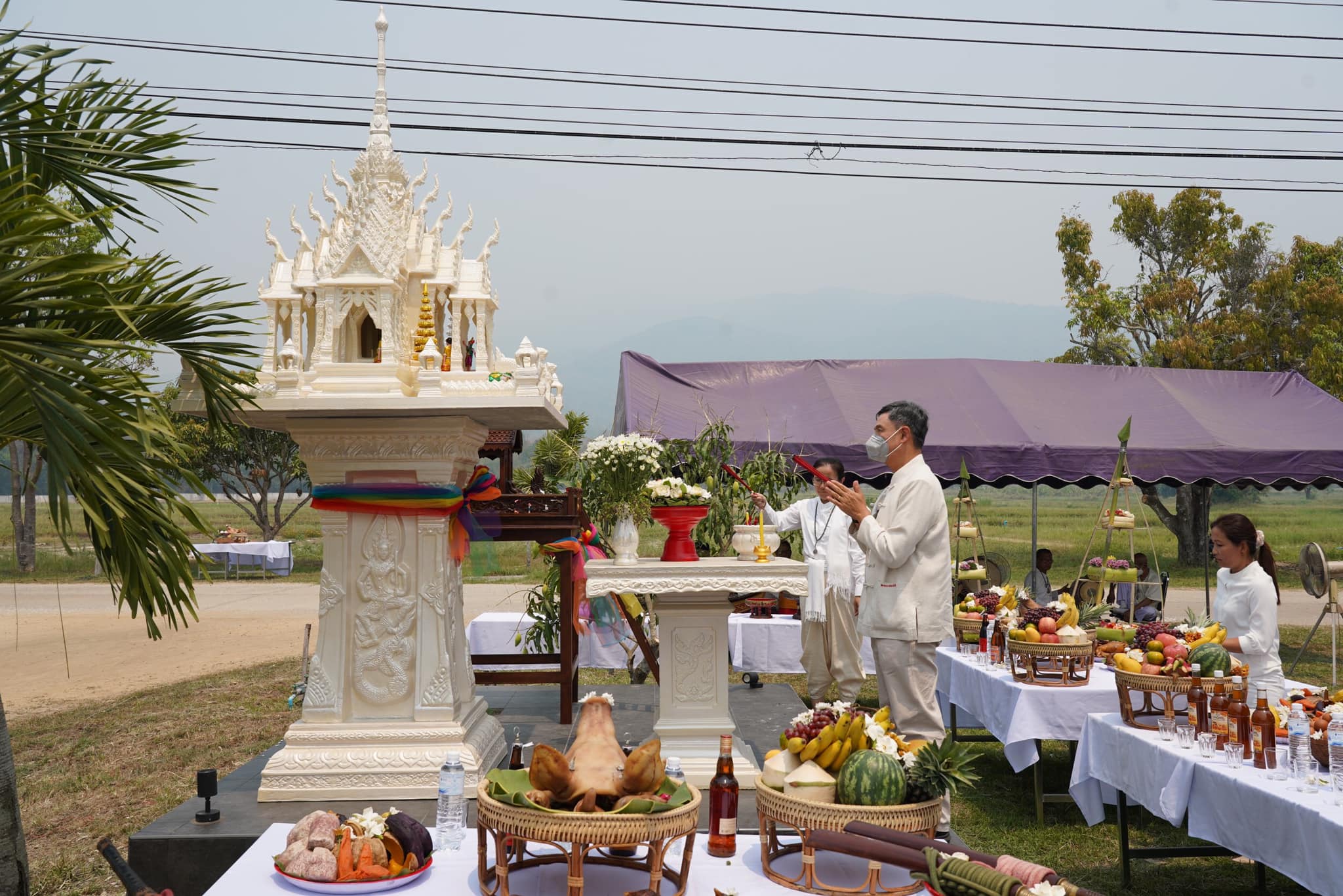 ศูนย์วิจัยข้าวล้านนา บวงสรวงศาลพระภูมิเจ้าที่ของส่วนงาน